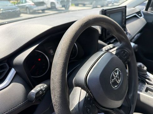 Used 2020 Toyota RAV4 LE w/ All Weather Liner Package AWD/4WD image 11
