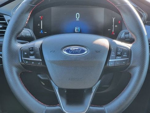 Used 2025 Ford Escape ST-Line image 28