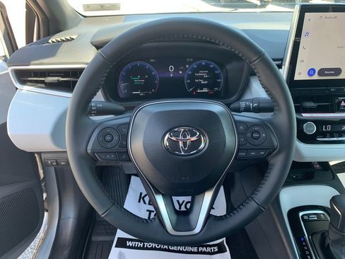 Used 2026 Toyota Corolla SE FWD image 25