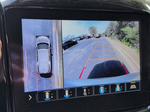 Used 2020 Chevrolet Traverse Premier w/ LPO, Floor Liner Package image 20