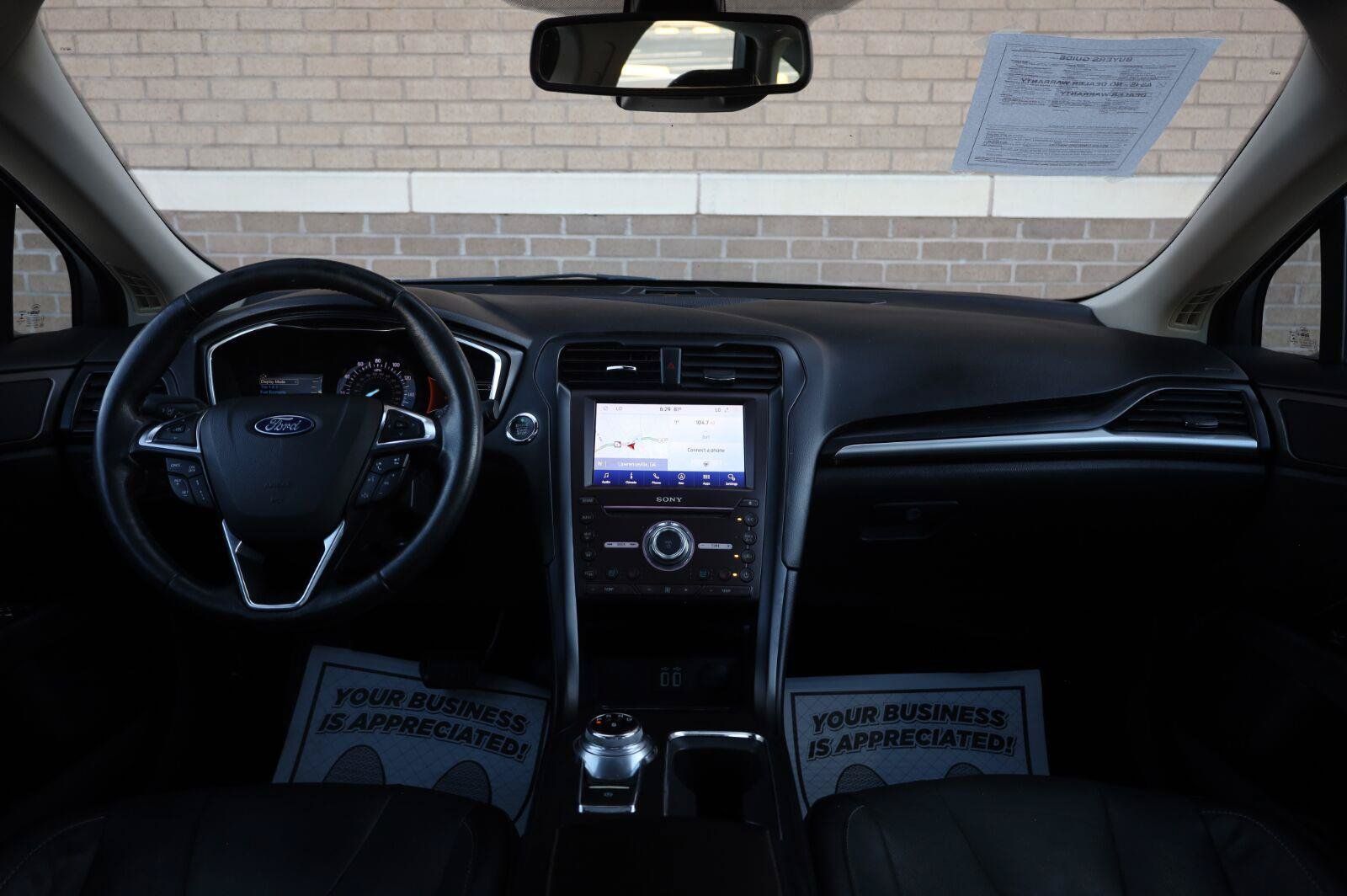 Used 2020 Ford Fusion Titanium FWD image 30