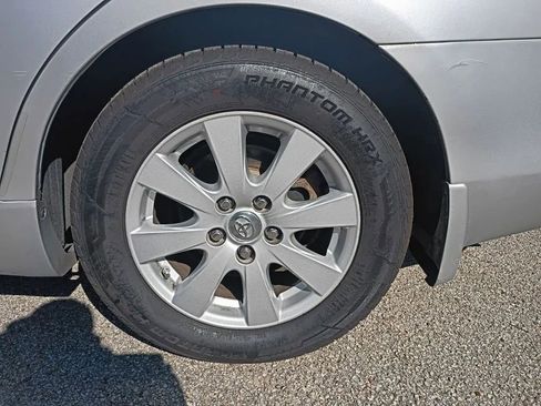 Used 2008 Toyota Camry LE image 18