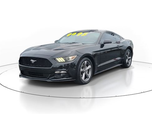 Used 2015 Ford Mustang Coupe w/ Equipment Group 051A image 2