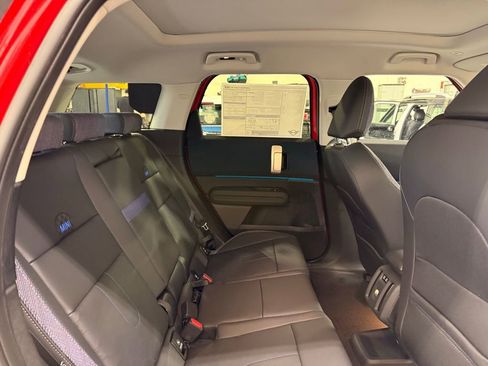 Used 2025 MINI Cooper Countryman S w/ Comfort Package Max image 26