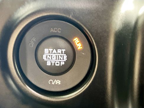 Used 2021 Jeep Wrangler Unlimited Sport AWD/4WD image 24