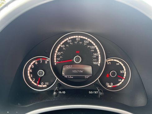 Used 2014 Volkswagen Beetle R-Line image 23