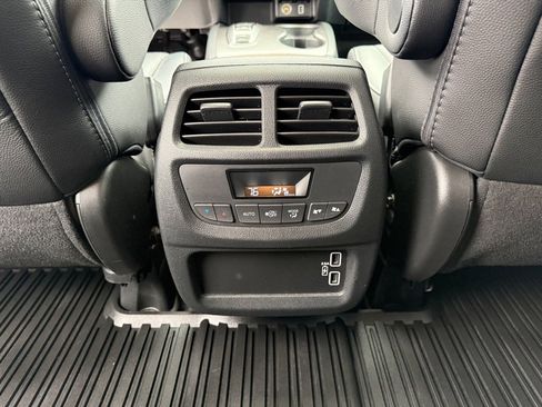 Used 2022 Honda Pilot Special Edition image 31