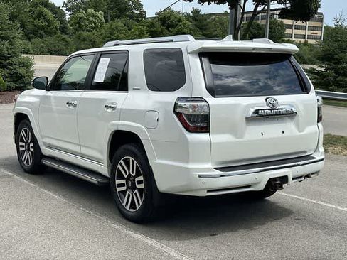 Used 2018 Toyota 4Runner Limited AWD/4WD image 34