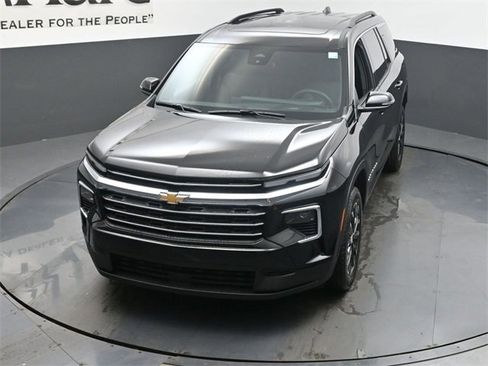 New 2026 Chevrolet Traverse LT image 25