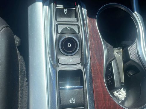 Used 2015 Acura TLX V6 w/ Technology Package FWD image 19