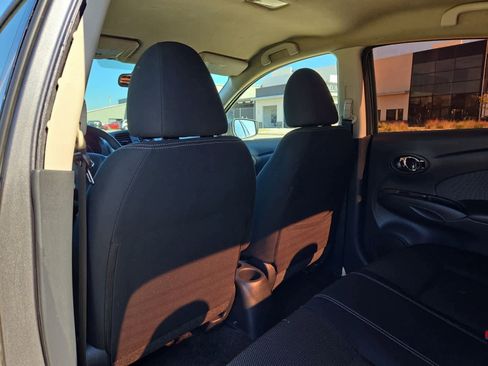 Used 2016 Nissan Versa SV image 17