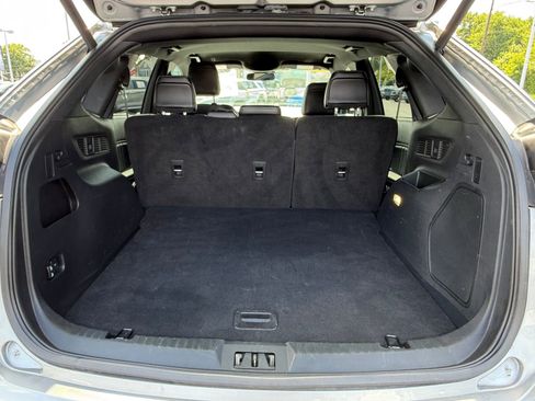 Used 2024 Ford Edge ST image 30