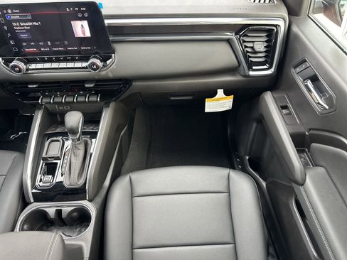 New 2026 GMC Canyon Elevation w/ Convenience Package image 30