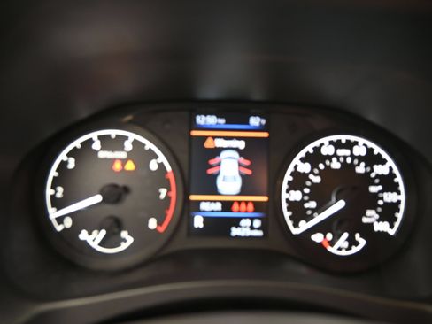 Certified 2025 Nissan Altima 2.5 S FWD image 19