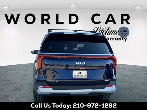 New 2026 Kia Carnival EX FWD image 4