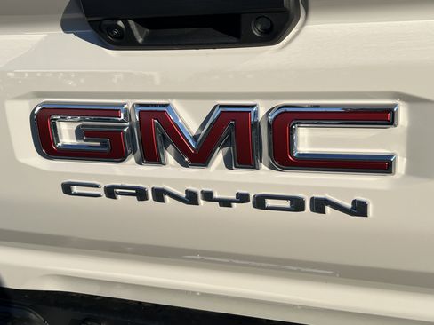 New 2026 GMC Canyon AT4 image 8