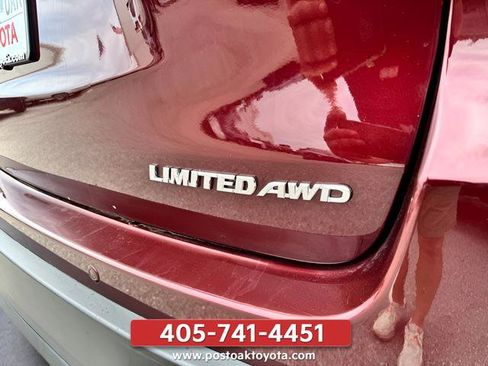 Used 2016 Toyota Highlander Limited Platinum AWD/4WD image 38