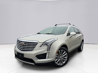 Used 2017 Cadillac XT5 Platinum w/ Driver Assist Package