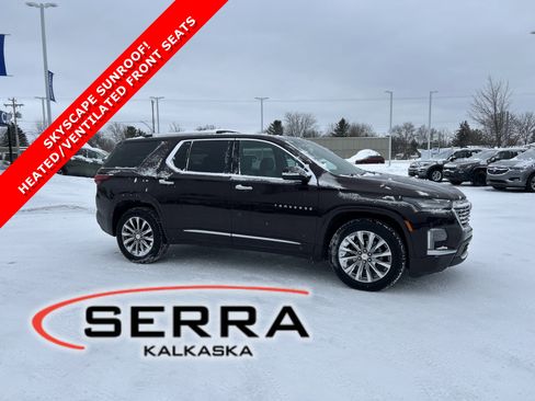 Used 2022 Chevrolet Traverse Premier w/ LPO, Floor Liner Package image 1