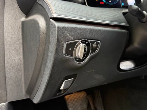 Used 2021 Mercedes-Benz E 350 Sedan w/ Premium Package image 28