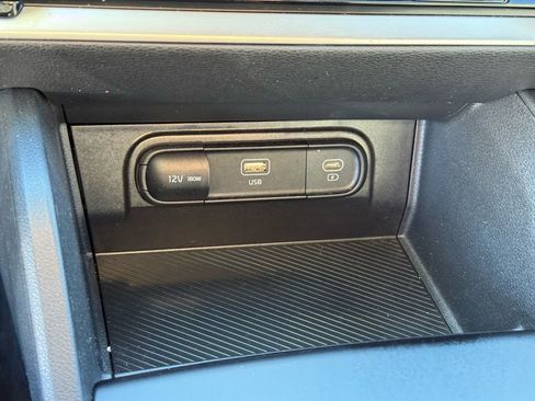 Used 2024 Kia Sportage LX image 29