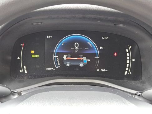 Used 2025 Toyota Camry LE FWD image 17