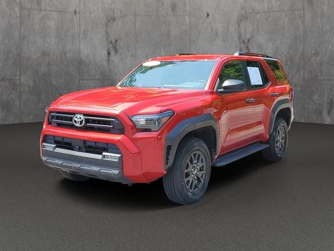 Used 2025 Toyota 4Runner SR5 AWD/4WD image 3