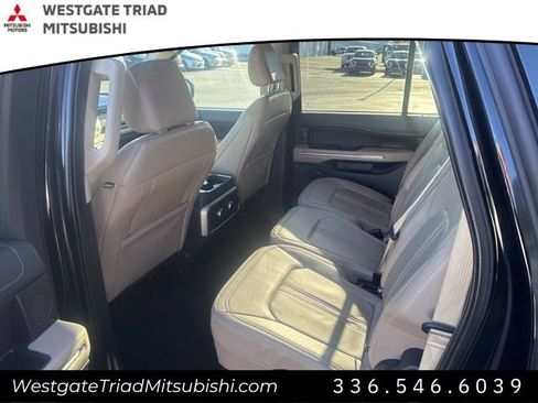 Used 2024 Ford Expedition Max Limited image 6