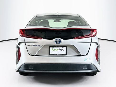 Used 2017 Toyota Prius Prime Plus w/ Carpet Mat Package FWD image 7