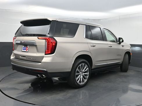 Used 2021 GMC Yukon Denali w/ Denali Premium Package RWD image 26