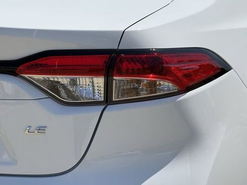 Used 2026 Toyota Corolla LE FWD image 7