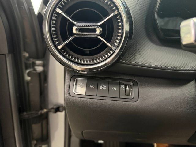 Used 2026 Chevrolet Equinox LT AWD/4WD image 11