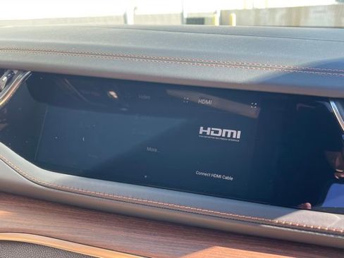 Used 2022 Jeep Grand Cherokee Summit w/ Luxury Tech Group V image 30