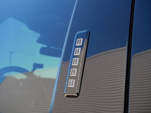 Certified 2023 Ford F150 Raptor AWD/4WD image 17