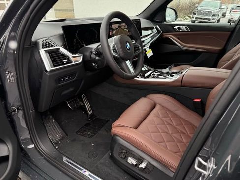 New 2026 BMW X5 xDrive40i w/ M Sport Package image 19