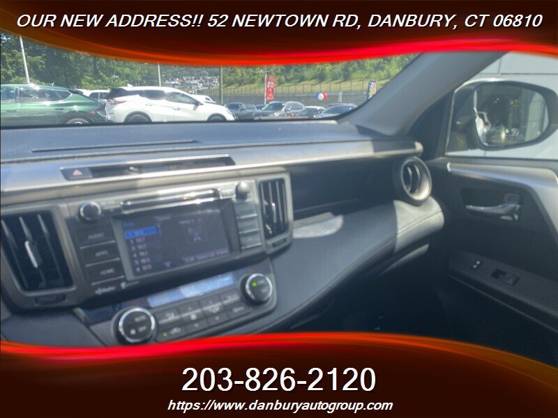 Used 2015 Toyota RAV4 XLE AWD/4WD image 15