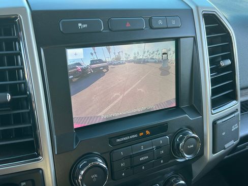 Certified 2020 Ford F150 Lariat image 28