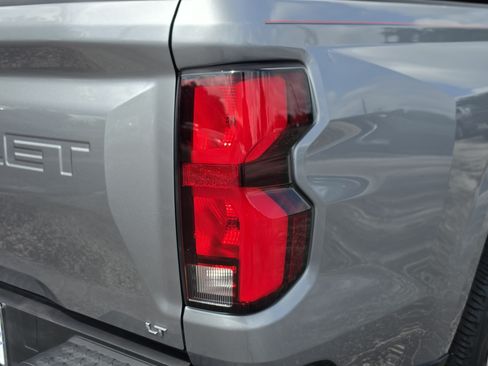 Used 2024 Chevrolet Colorado LT w/ LT Convenience Package III RWD image 37
