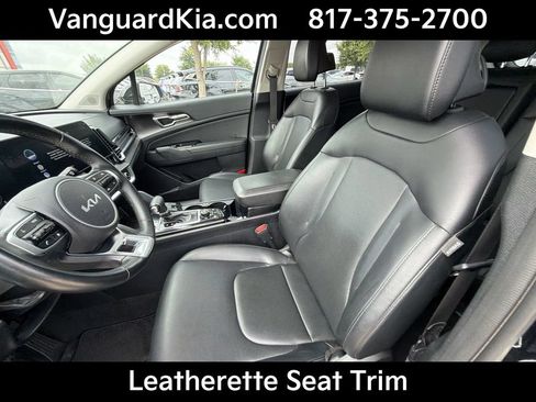 Certified 2025 Kia Sportage EX FWD image 15