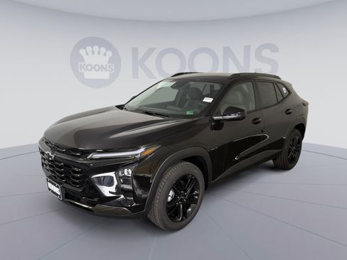 New 2026 Chevrolet Trax ACTIV image 1