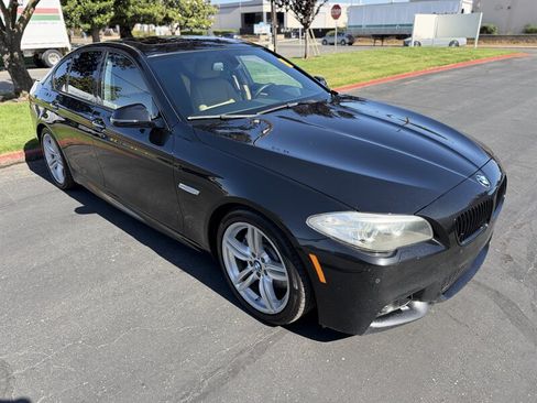 Used 2014 BMW 535i Sedan RWD image 3