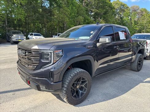 Used 2023 GMC Sierra 1500 AT4X image 1