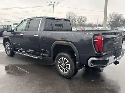 New 2026 GMC Sierra 2500 SLT w/ SLT Premium Package image 6