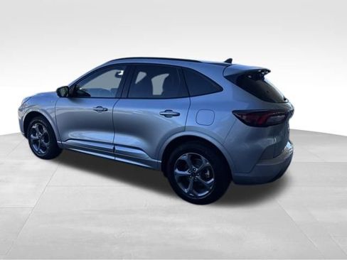 Used 2024 Ford Escape ST-Line image 4
