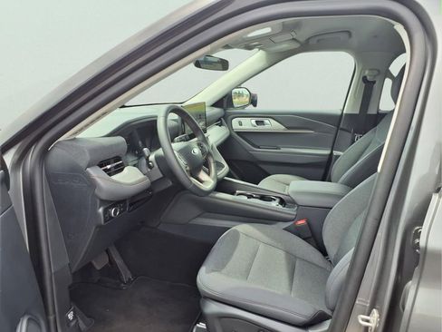 New 2026 Ford Explorer Active AWD/4WD image 18