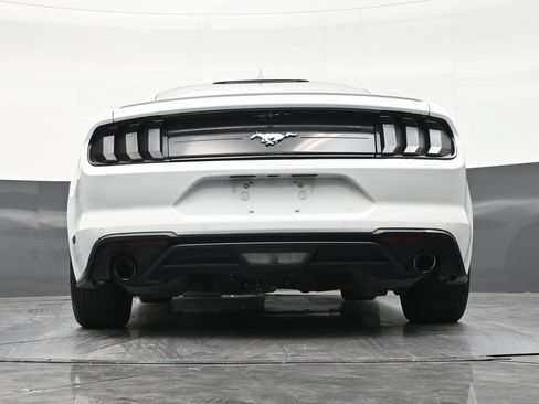 Used 2022 Ford Mustang Premium RWD image 23
