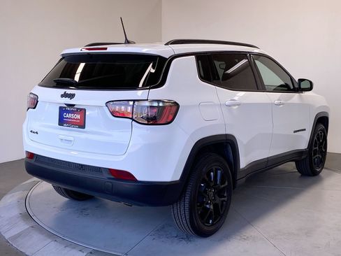 Used 2025 Jeep Compass Latitude w/ Altitude Special Edition AWD/4WD image 5