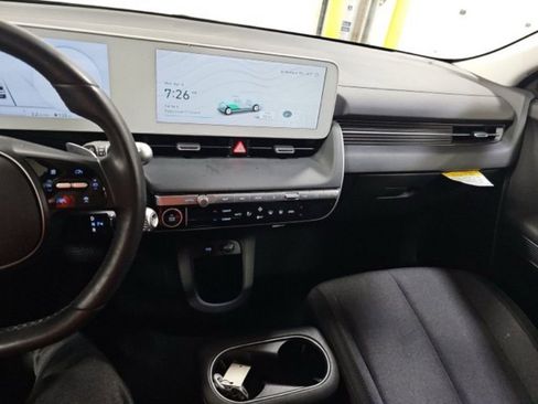 Used 2024 Hyundai Ioniq 5 SEL image 12
