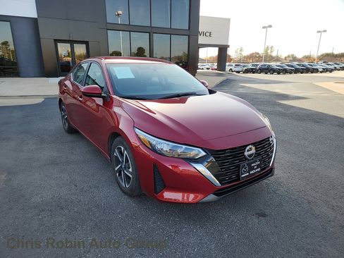 Used 2024 Nissan Sentra SV image 1