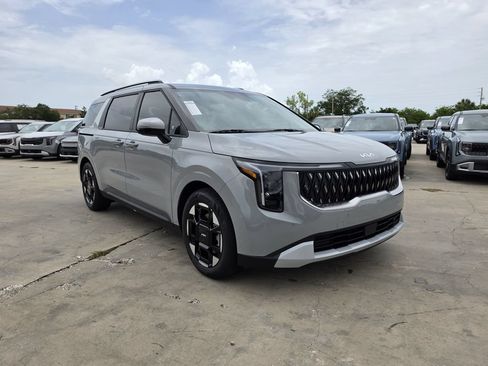 New 2026 Kia Carnival EX FWD image 2